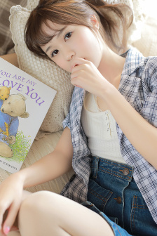 年轻的女教师